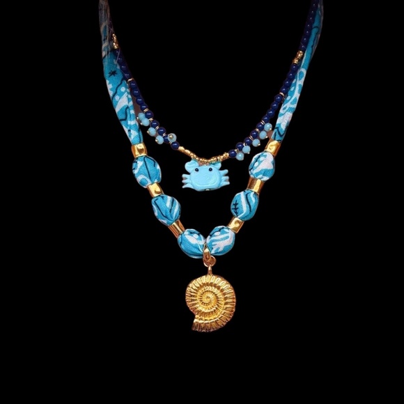 Shell bandana necklace, scarf necklace, 2 piece set , crab necklace - Picture 9 of 9